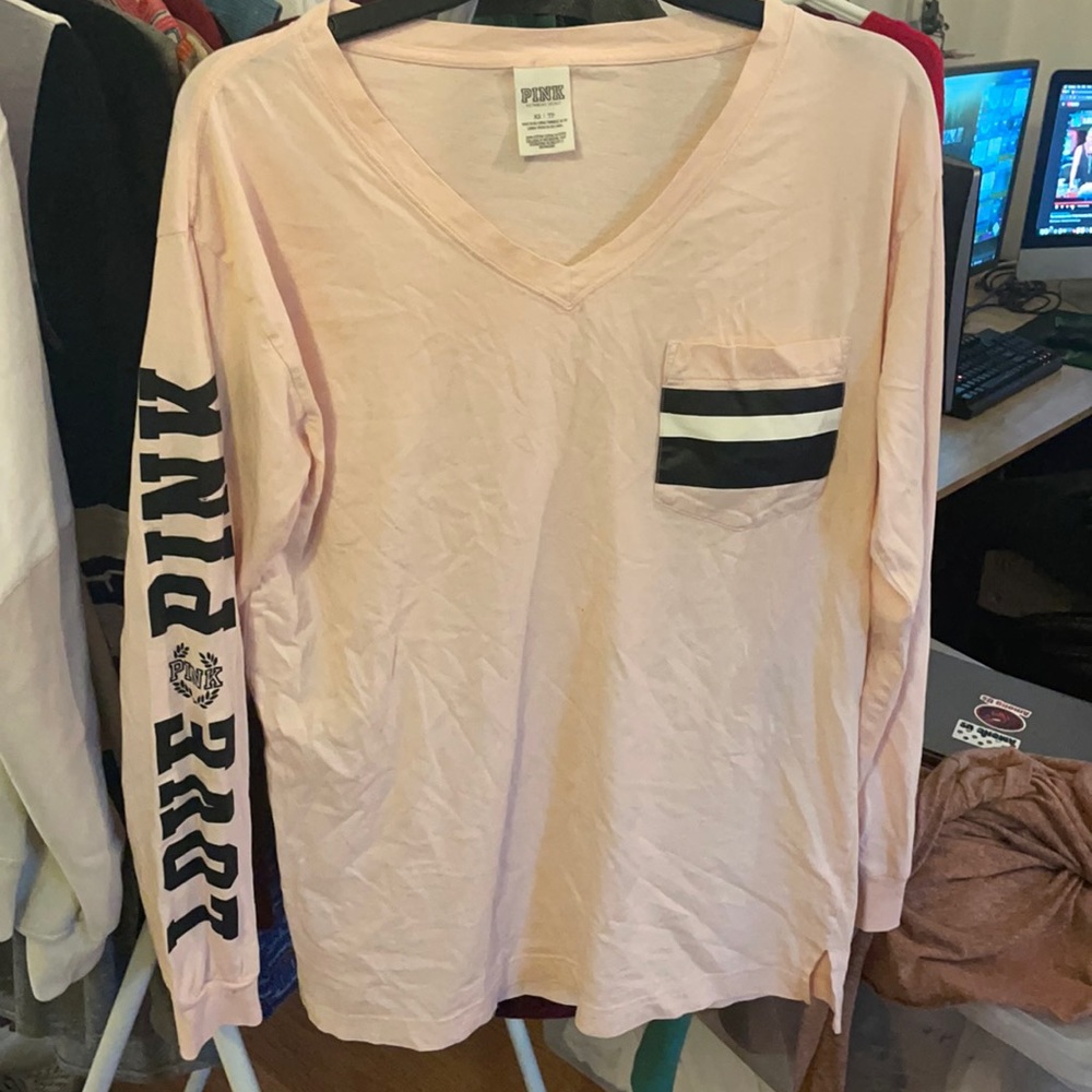 Light pink tee xsmall